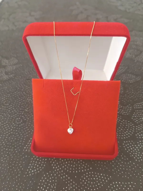 Gargantilha pedra coração | Relojoaria prata