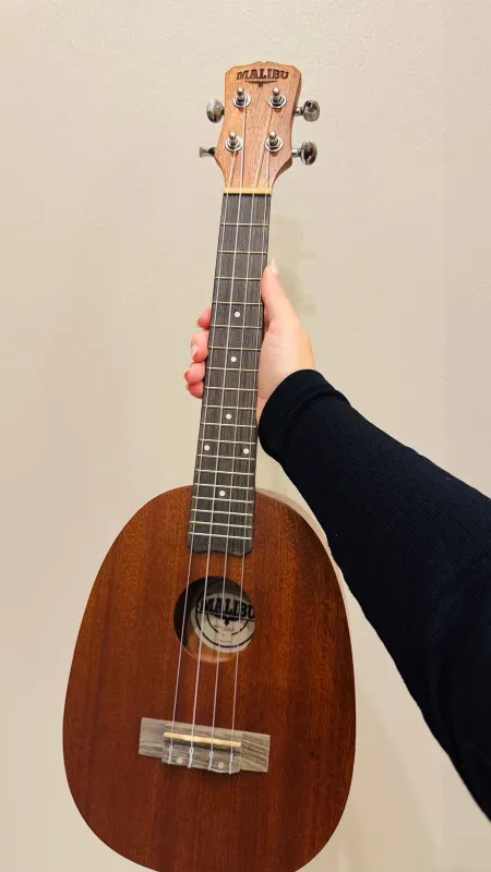 Ukulele - Malibu